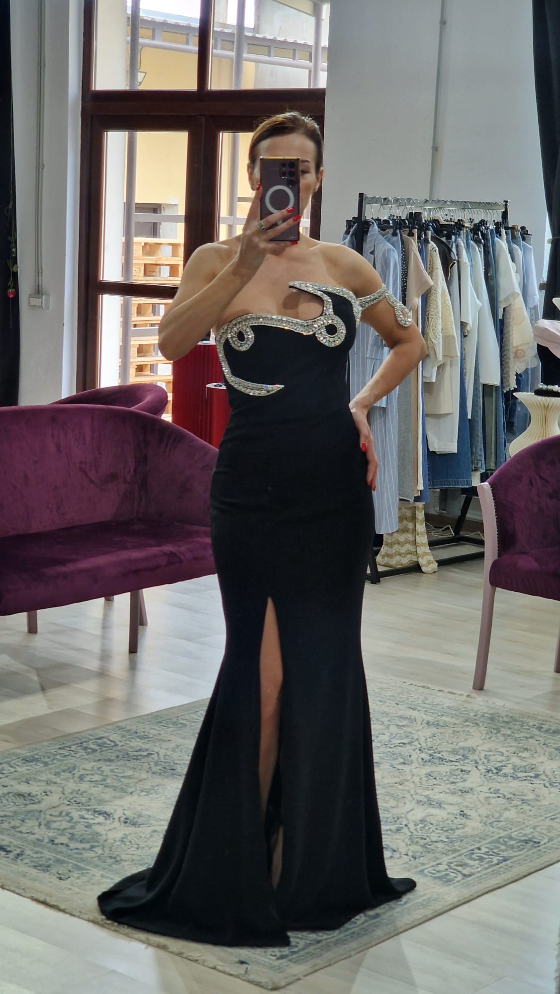 Rochie dama eleganta cu trena